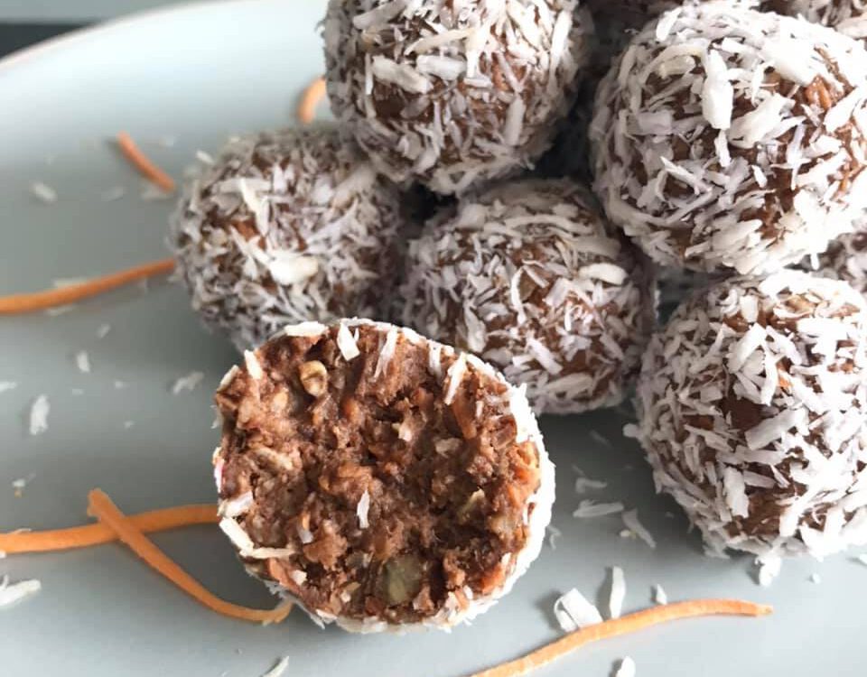 Chocolade Carrot cake bliss balls (glutenvrij - vegan)
