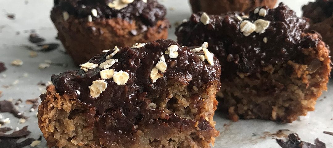 Recept ontbijt muffins met kaneel en chocoladesaus | Chocolade Zusjes